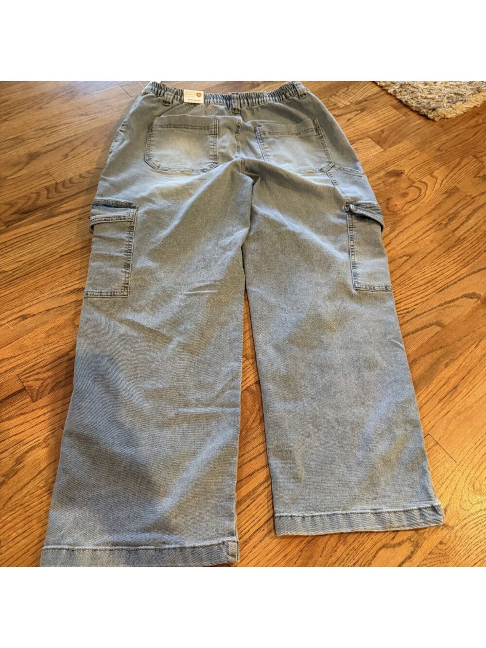 GOGO JEANS SKATER JEANS WOMENS 17/33 NEW